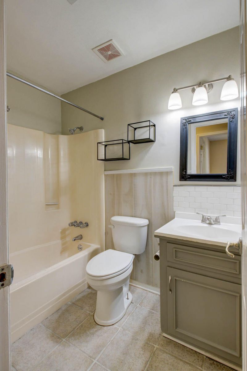 33 Paddlecreek Avenue Photo 14