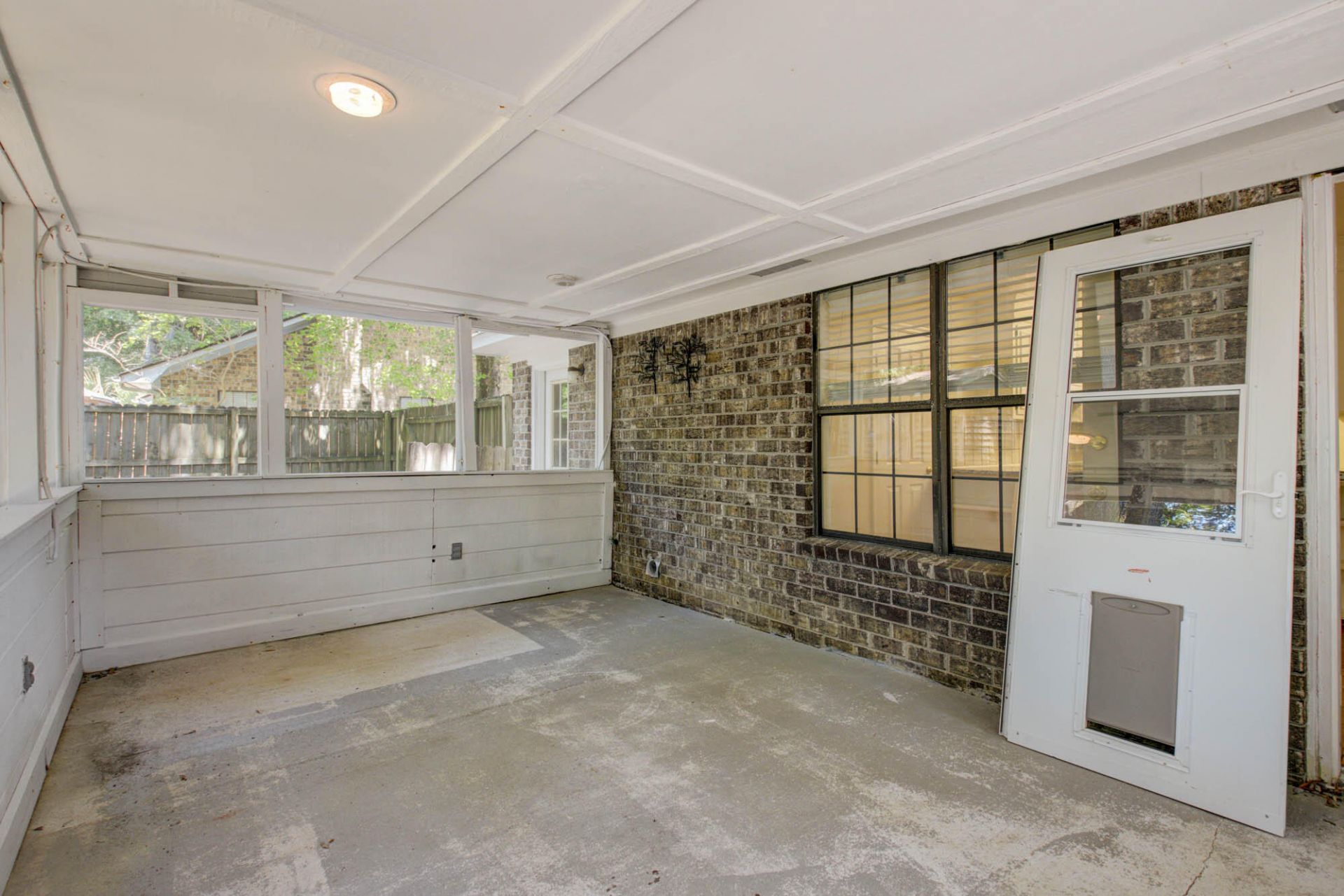 33 Paddlecreek Avenue Photo 21