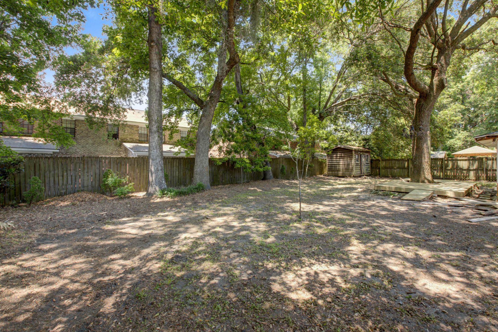 33 Paddlecreek Avenue Photo 22