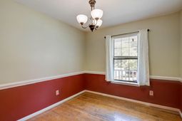 33 Paddlecreek Avenue photo 4