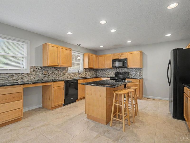 6770 Wesselman Road, Green Township, OH 45002 Photo 11