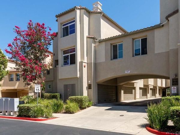 564 Almond Road, San Marcos, CA 92078