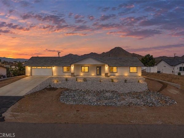 16218 Quantico Rd E, Apple Valley, CA 92307