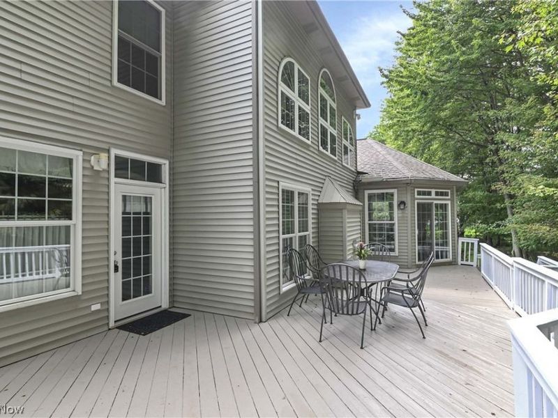 32249 Hawthorne Court, Avon Lake, OH 44012 Photo 41