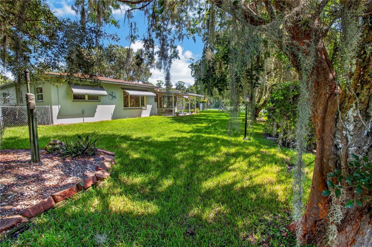 12180 Maple Street, Dunnellon, FL 34432 Photo