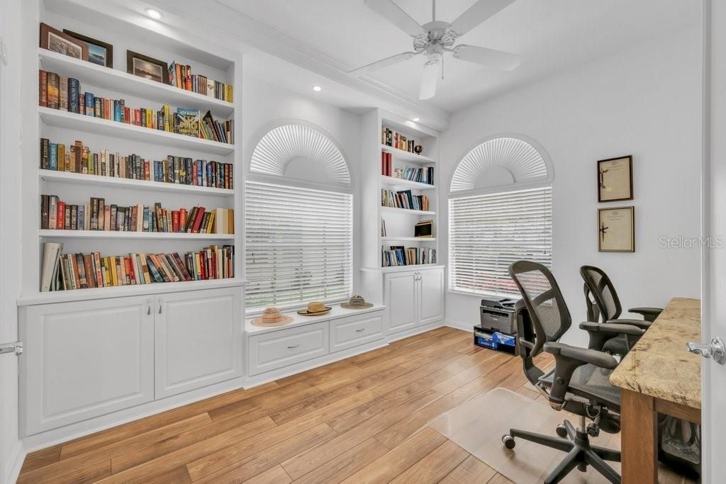 8375 Jesolo Lane, Sarasota, FL 34238 Photo
