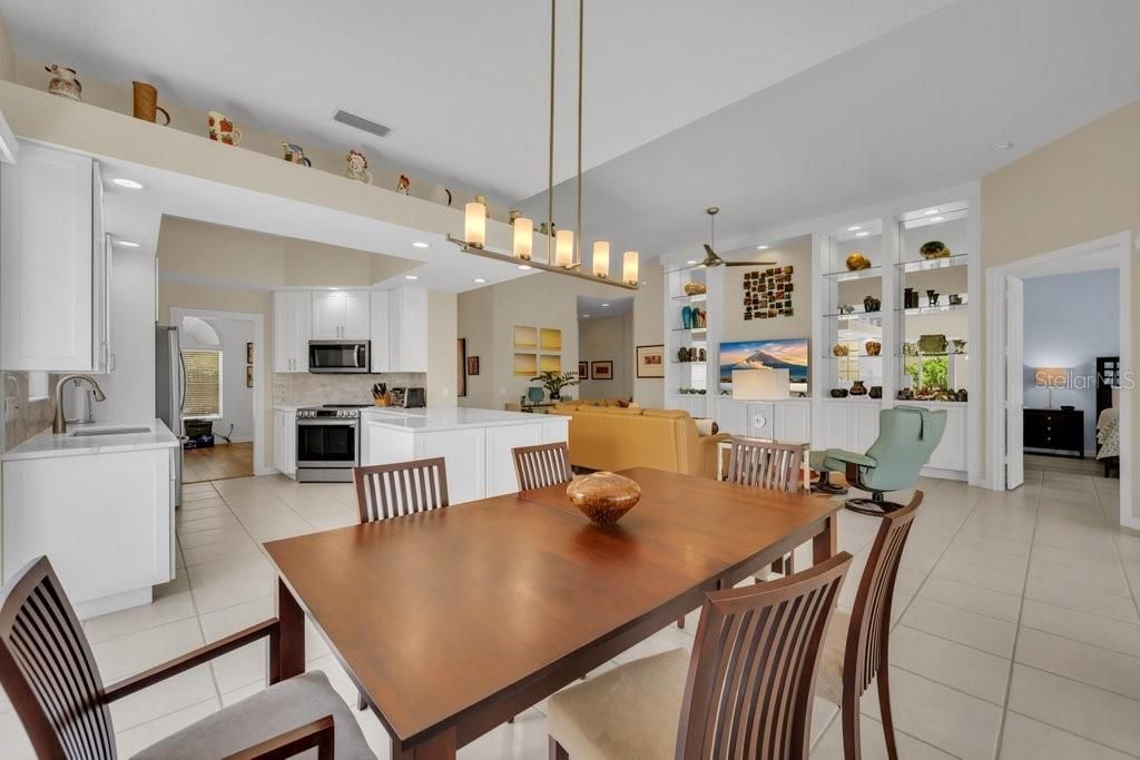 8375 Jesolo Lane, Sarasota, FL 34238 Photo