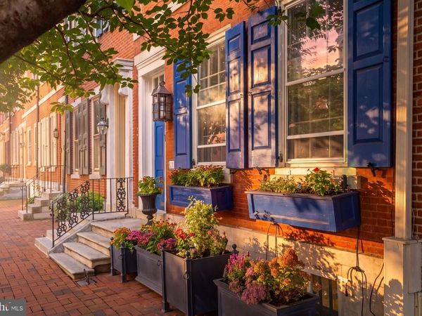 622 SPRUCE STREET, PHILADELPHIA, PA 19106