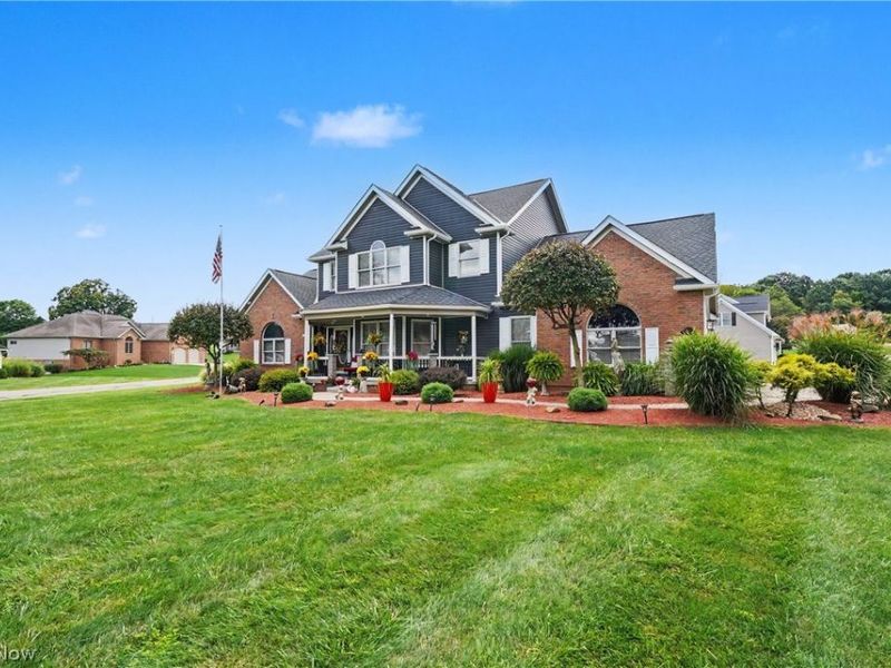 11186 Whitetail Run Street NW, Bolivar, OH 44612 Photo 2
