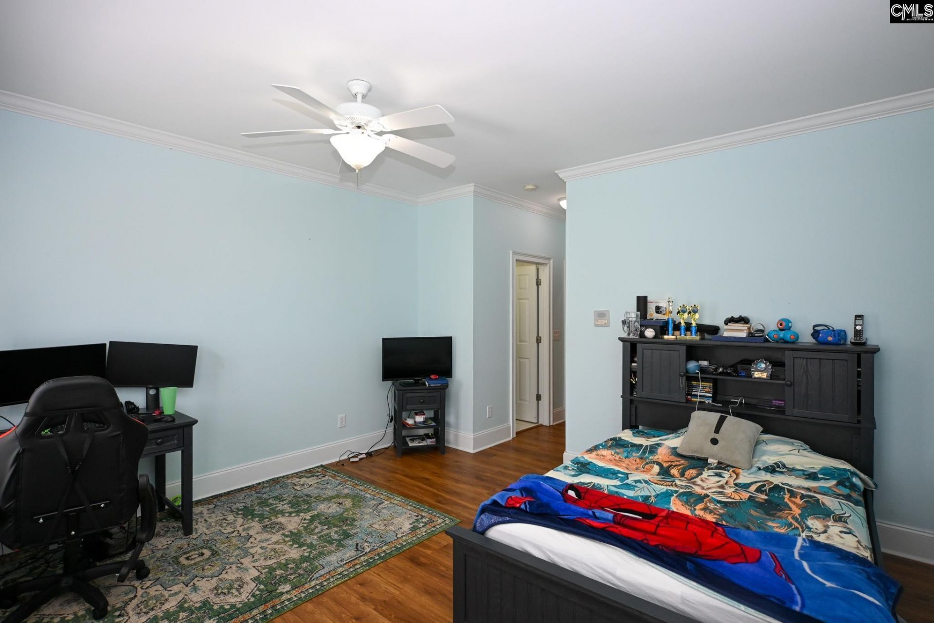 220 Ascot Glen Road  Photo 46