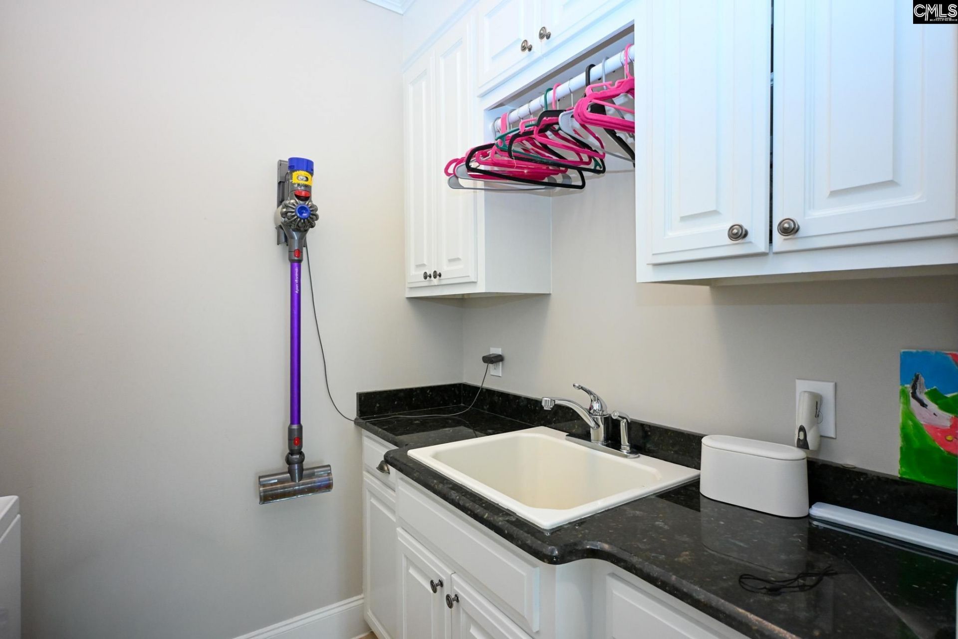 220 Ascot Glen Road  Photo 55