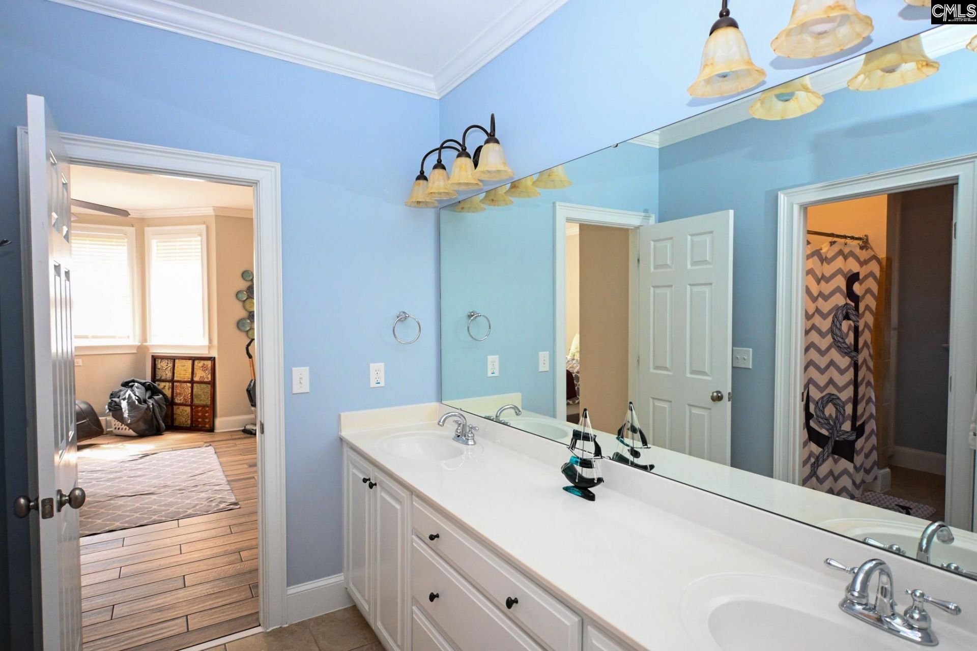 220 Ascot Glen Road  Photo 69
