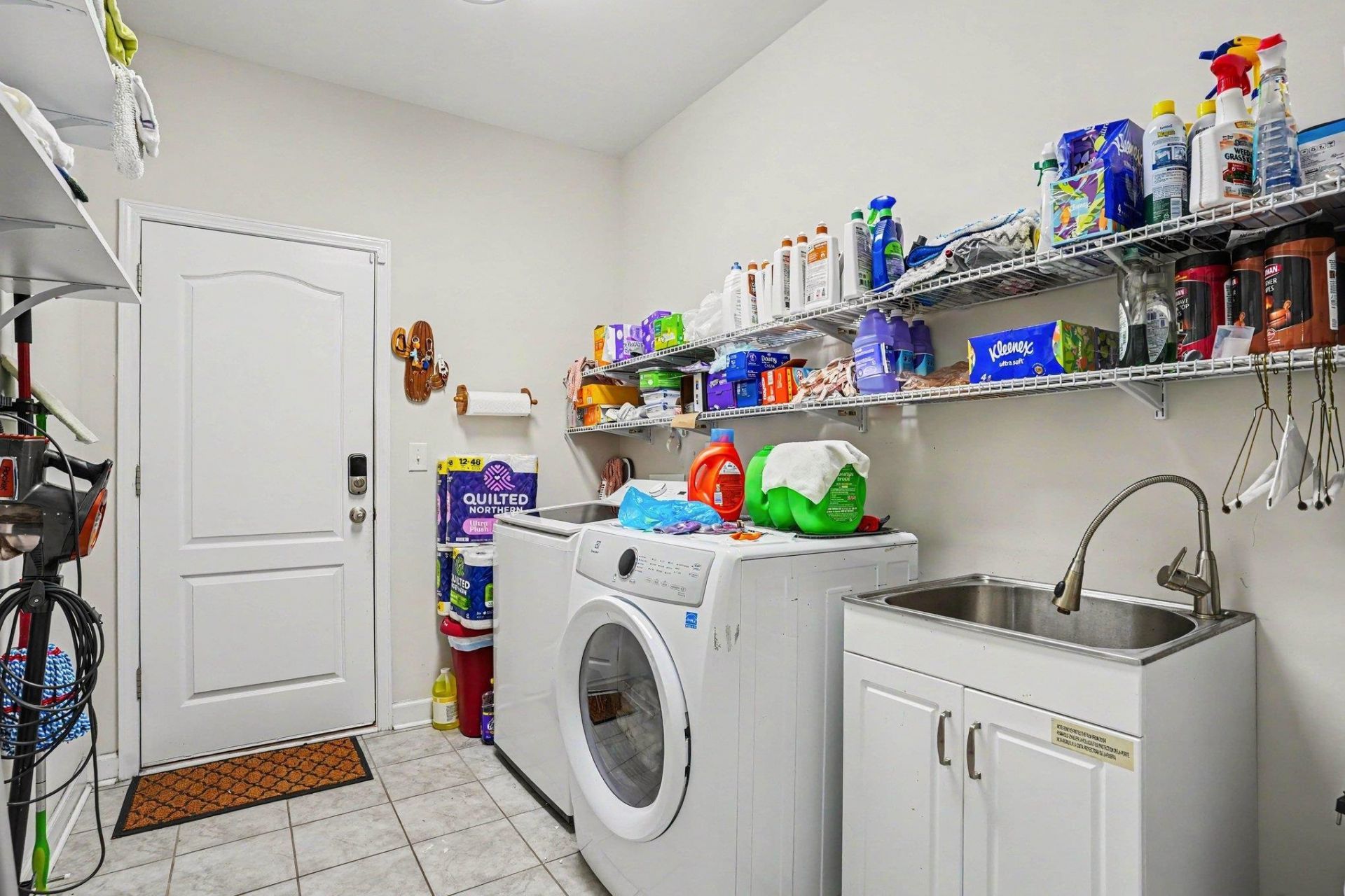 7983 Swansong Circle Photo 24