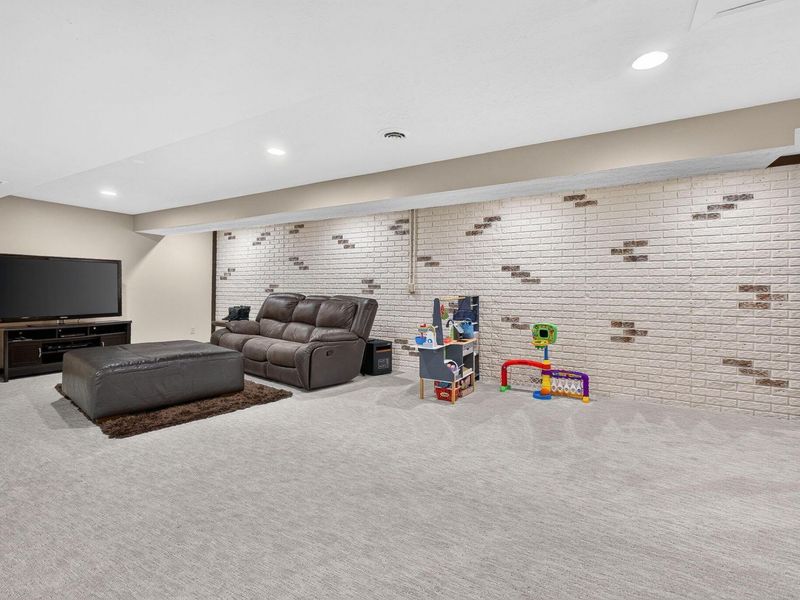 18310 Raymond Road , Marysville, OH 43040 Photo 56
