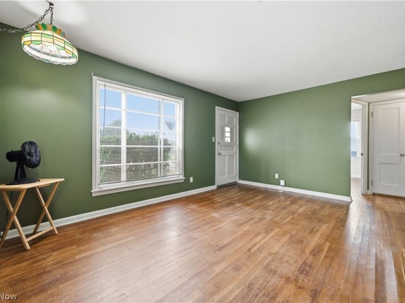13216 Crossburn Avenue, Cleveland, OH 44135 Photo 5