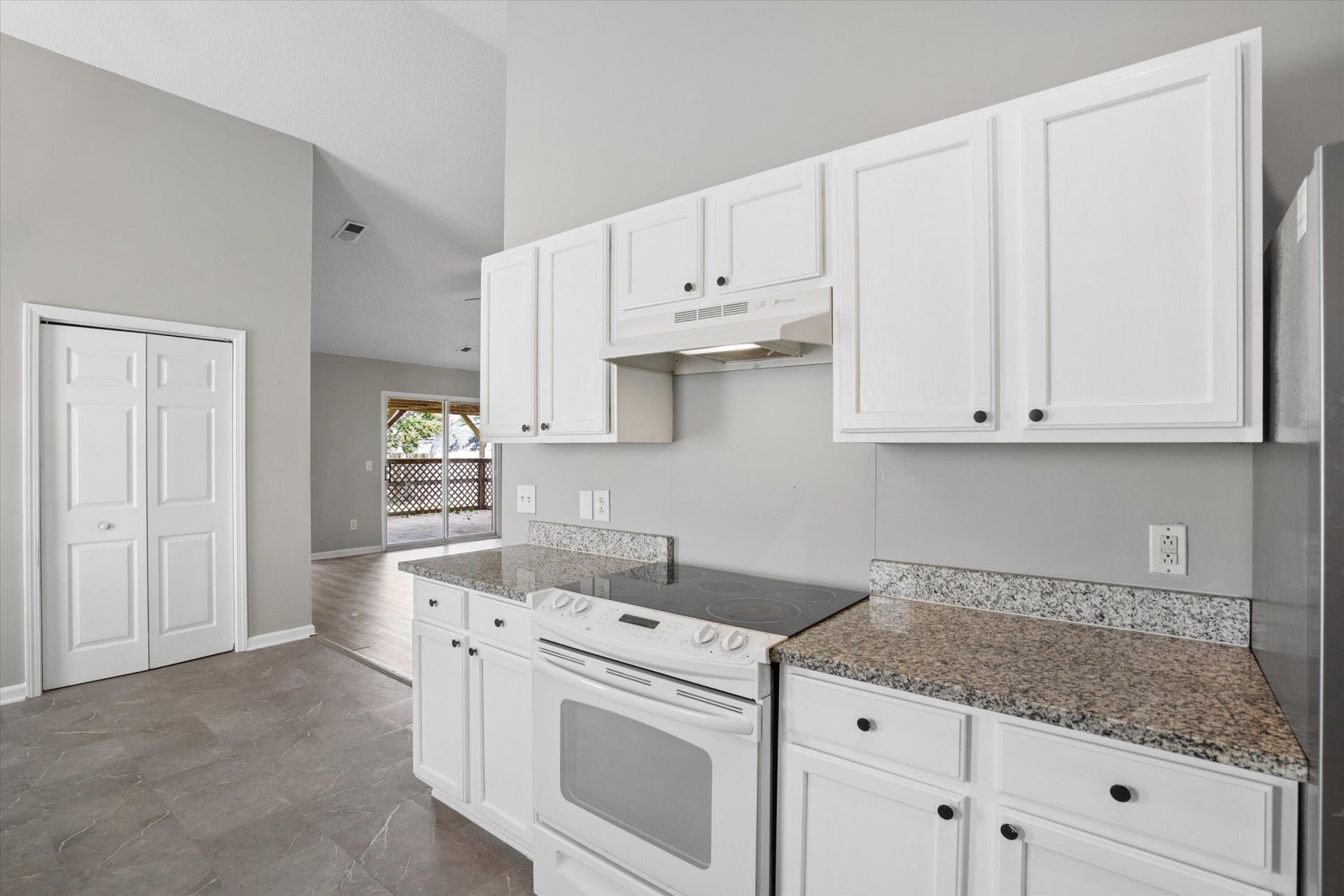 109 Dovetail Circle Photo 19