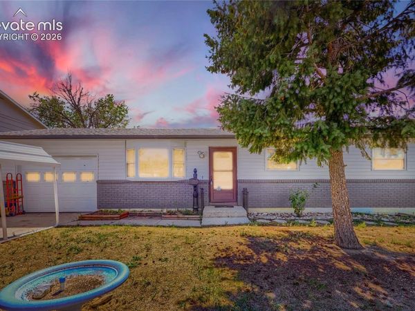3665 Dogwood Drive, Colorado Springs, CO 80910
