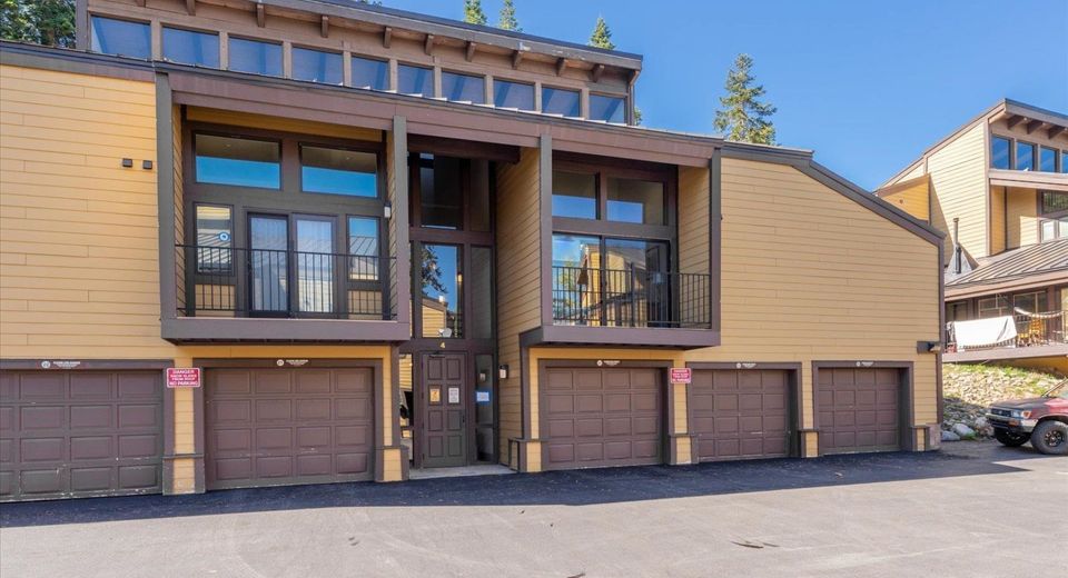 2090 Chalet Road, Unit 18 BUILDIN, Alpine Meadows, CA 96146 Photo