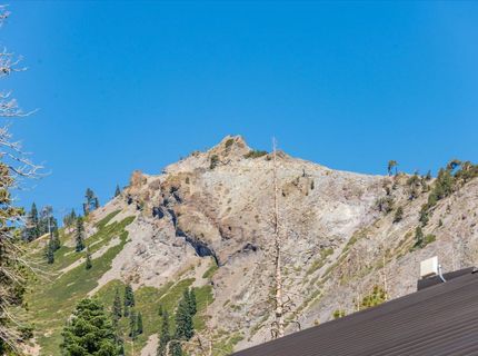 2090 Chalet Road, Unit 18 BUILDIN, Alpine Meadows, CA 96146 Photo