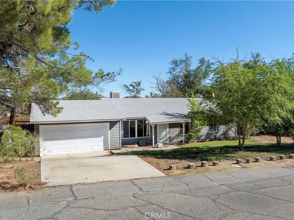 17837 Joshua Grove Avenue, Lake Los Angeles, CA 93591