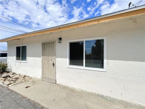1342 1/4 Agate Avenue, Mentone, CA 92359