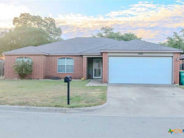 1705 Liberty Hill Drive, Belton, TX 76513