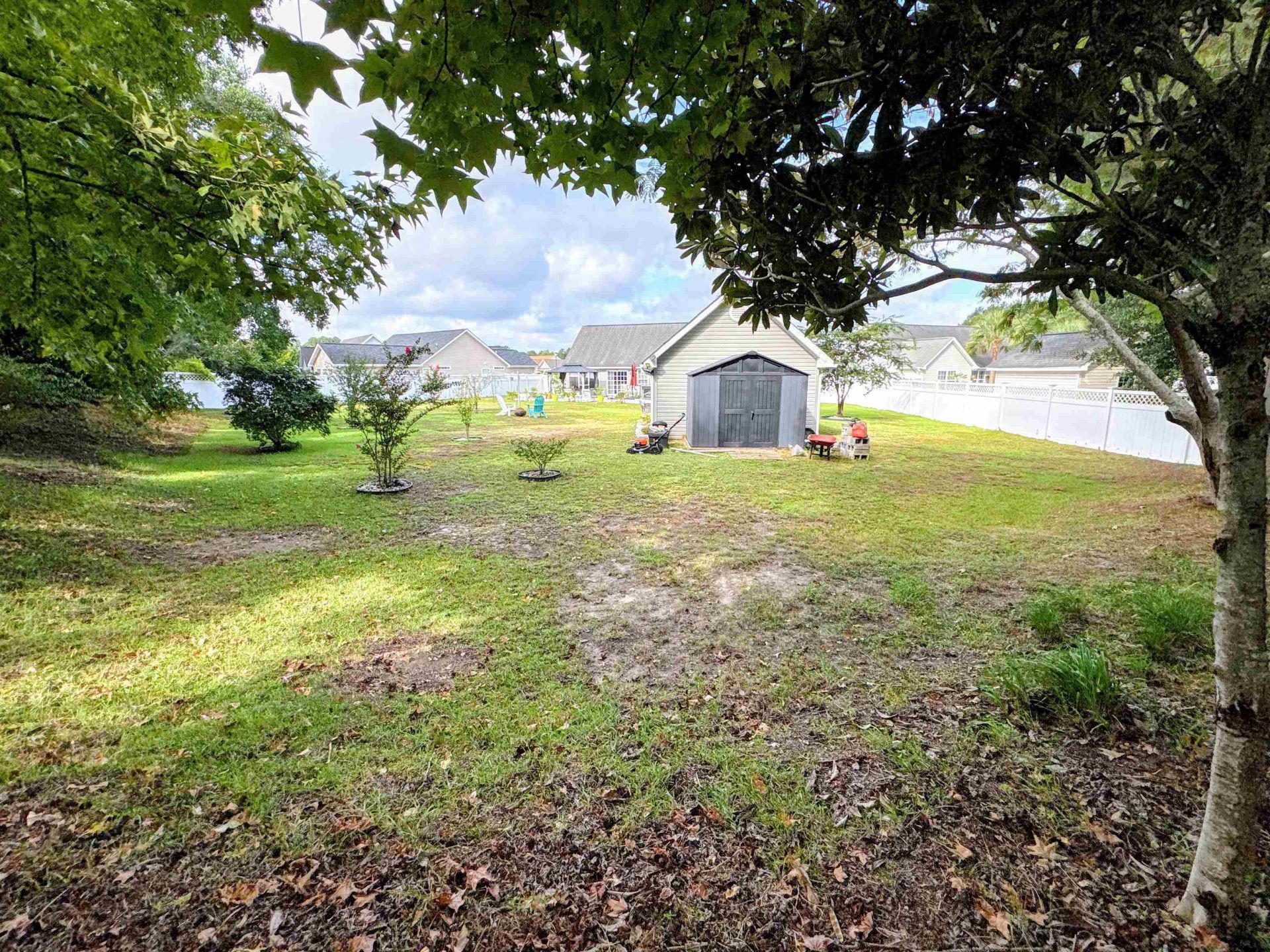 242 Four Leaf Ln. Photo 37