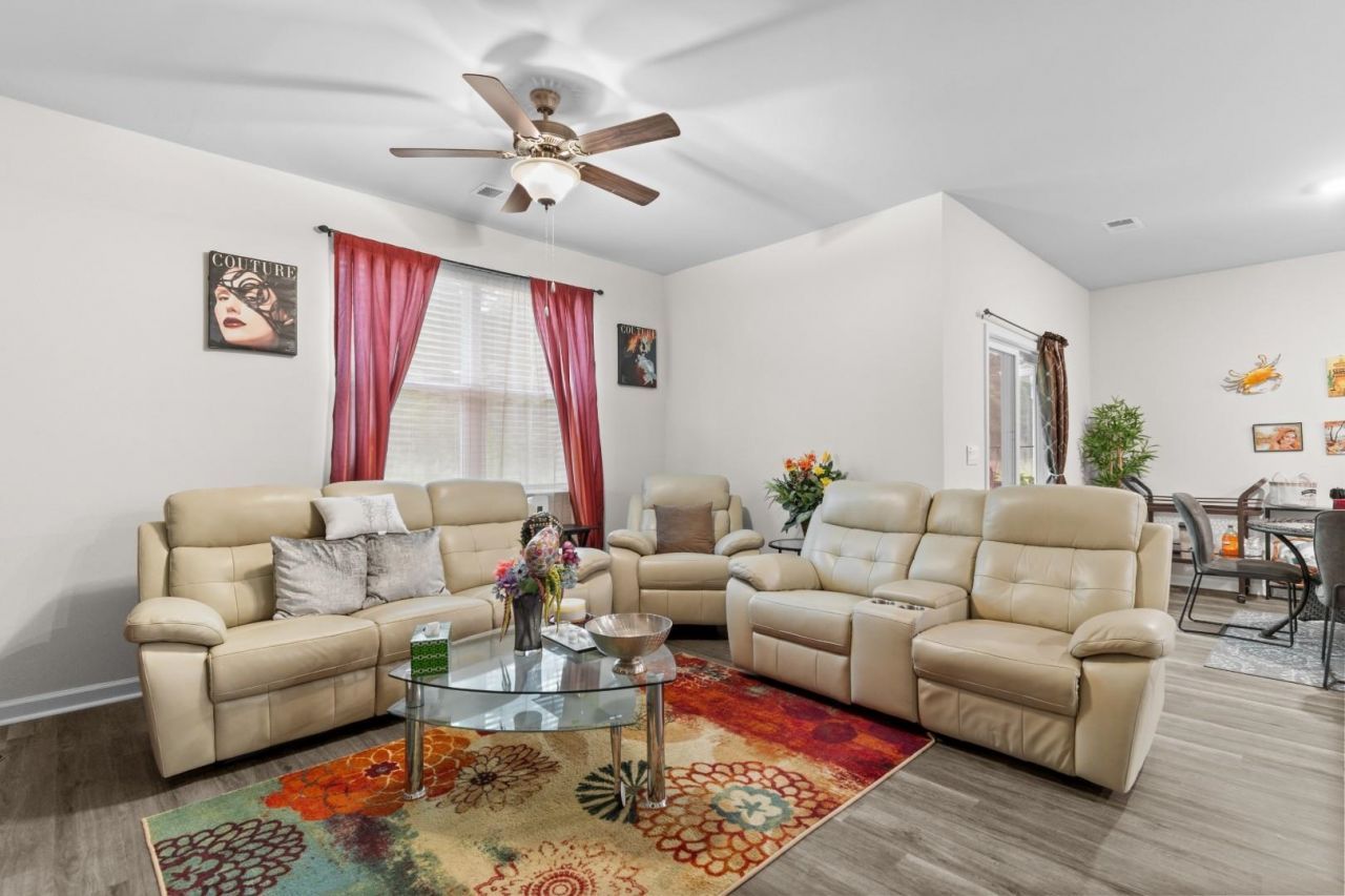347 Black Pearl Way Photo 12
