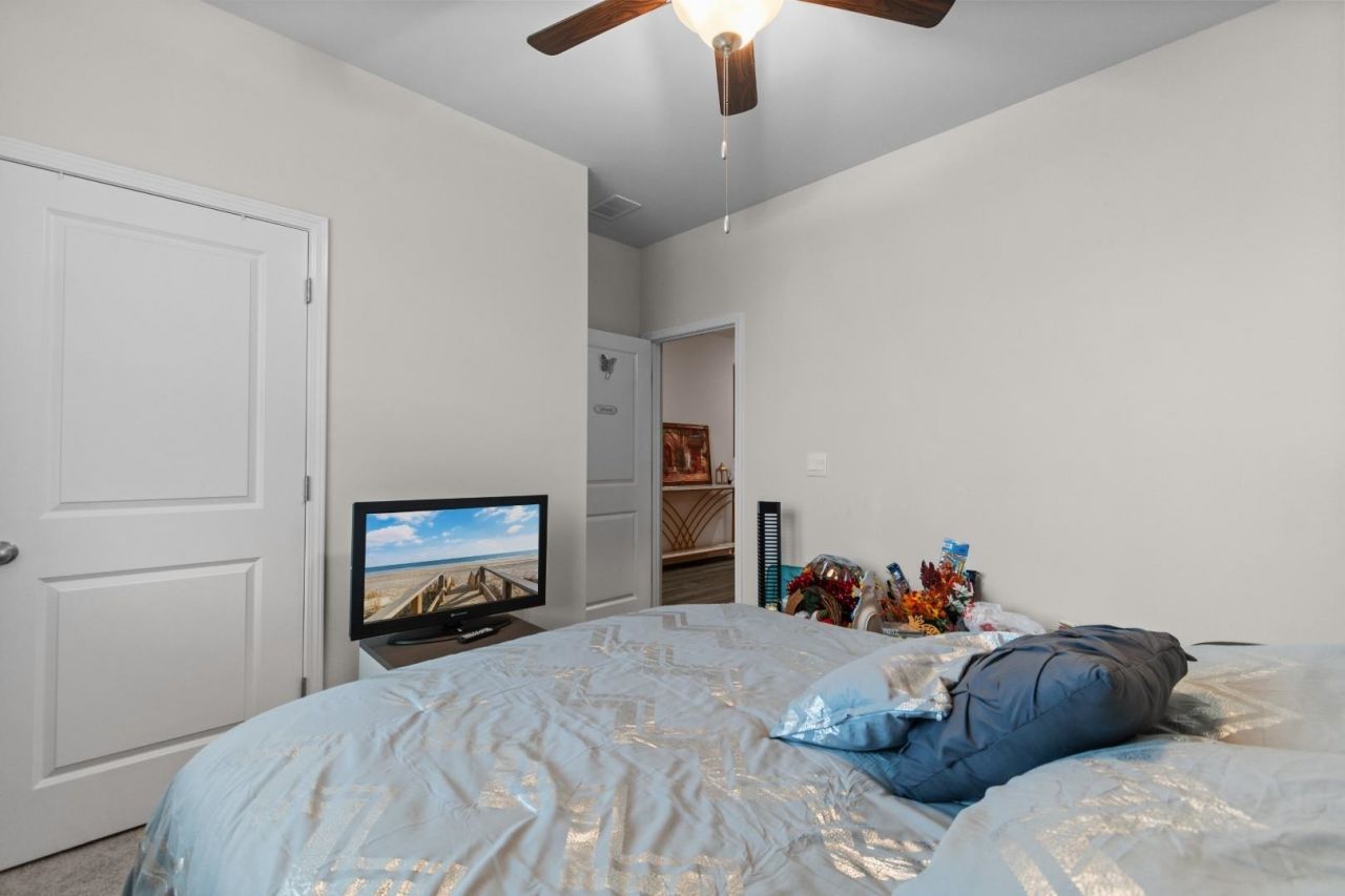 347 Black Pearl Way Photo 19