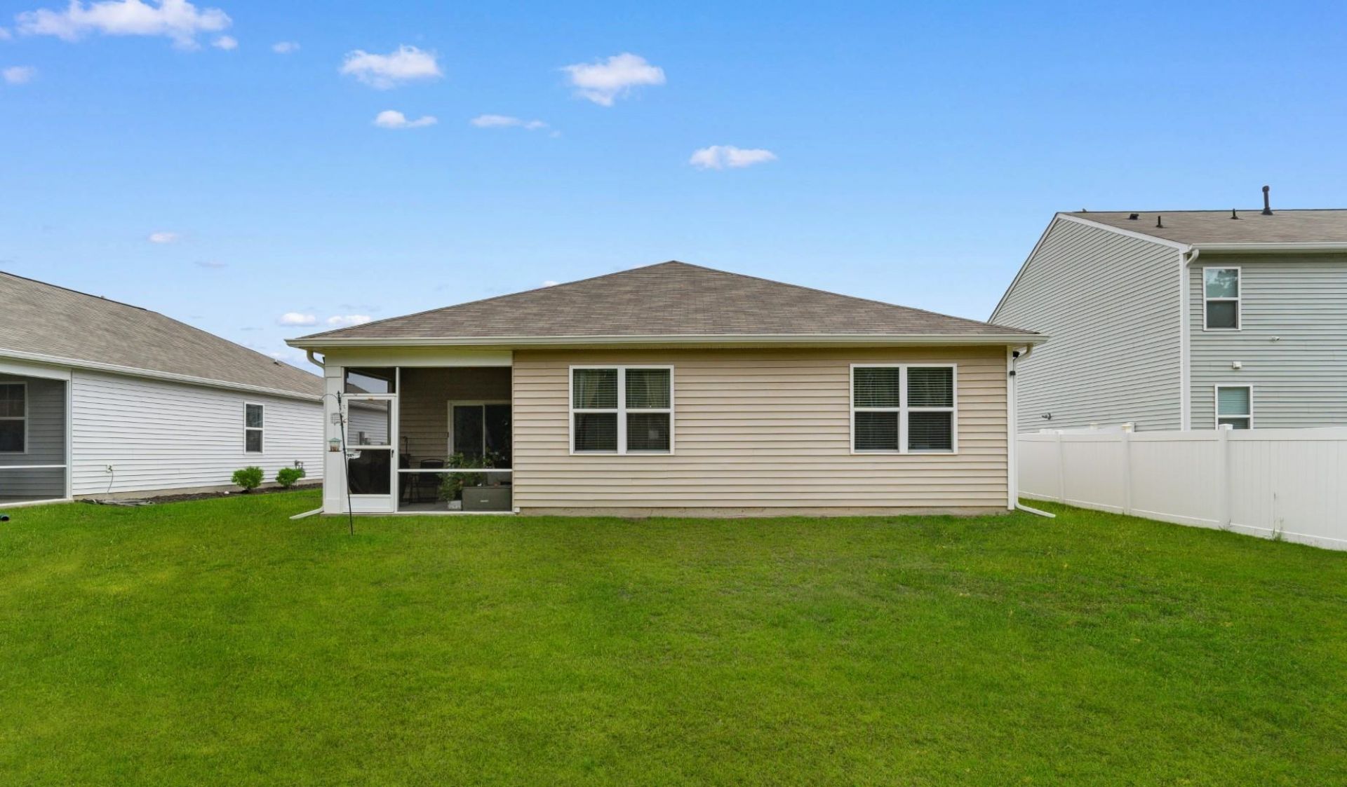 347 Black Pearl Way Photo 26