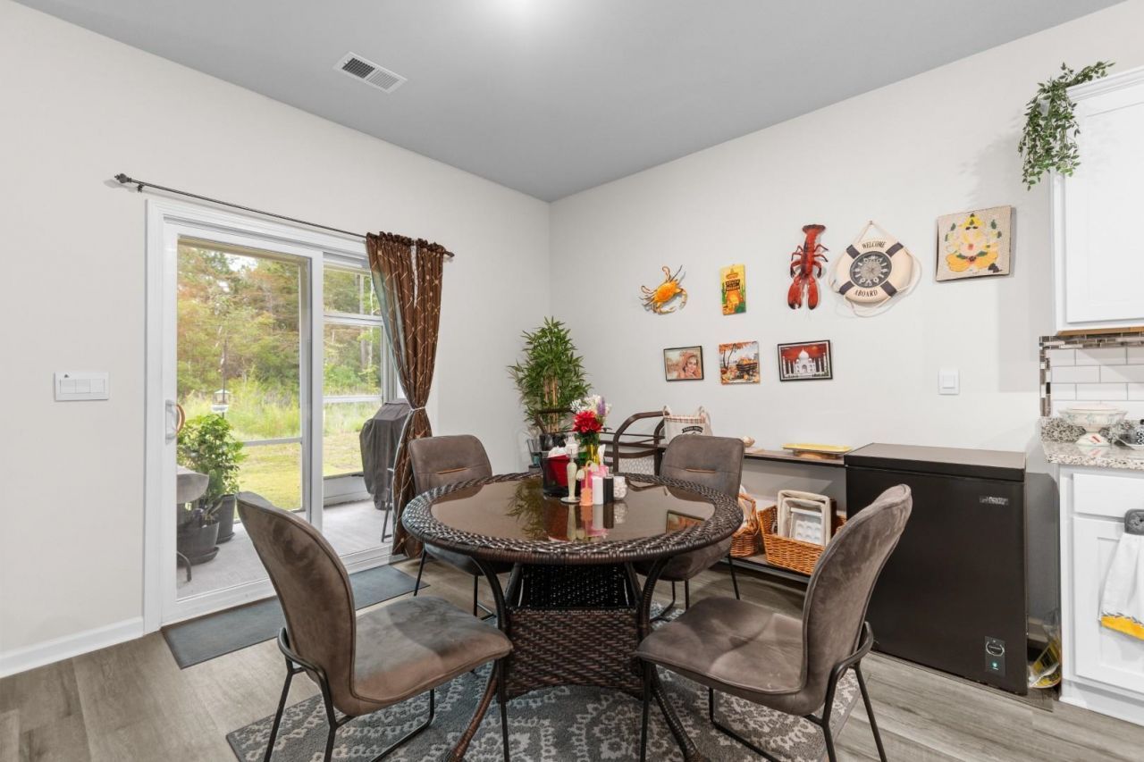 347 Black Pearl Way Photo 9
