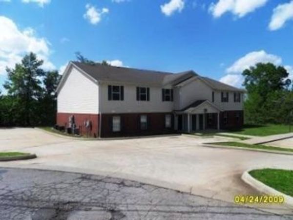 2118 Ringgold Ct , Unit 102, Clarksville, TN 37042