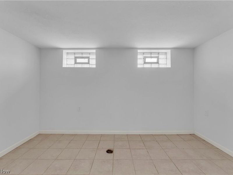 4405 Forestwood Drive, Parma, OH 44134 Photo 34