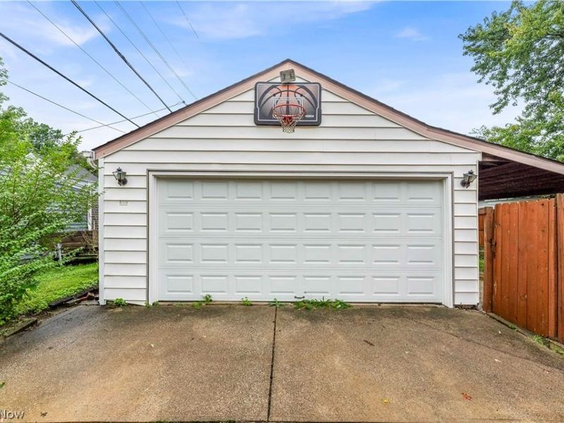 4405 Forestwood Drive, Parma, OH 44134 Photo 37