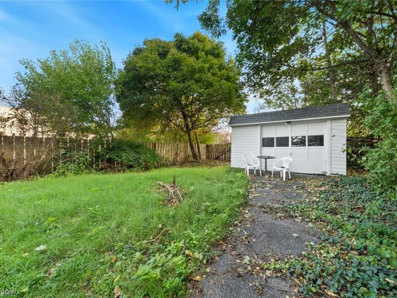 1429 Graber Drive, Lakewood, OH 44107 Photo 23
