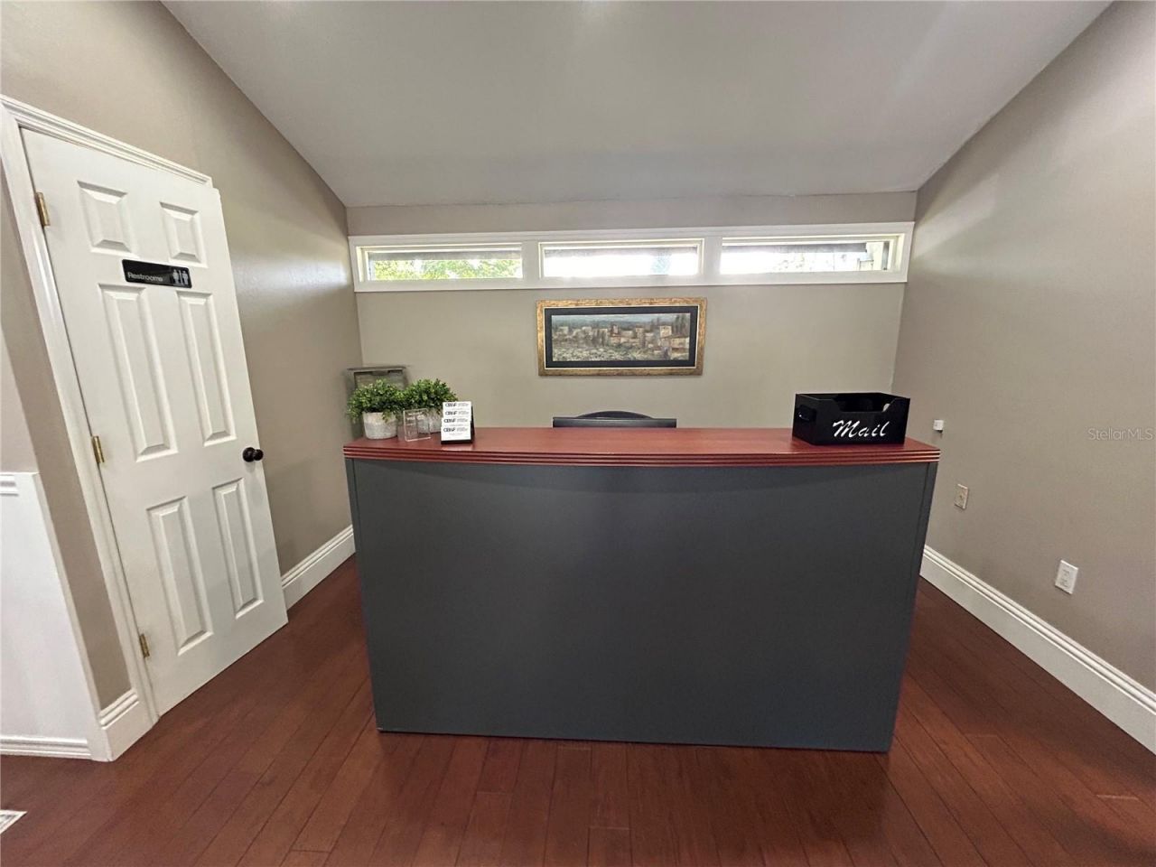223 Lithia Pinecrest Road, Brandon, FL 33511 Photo