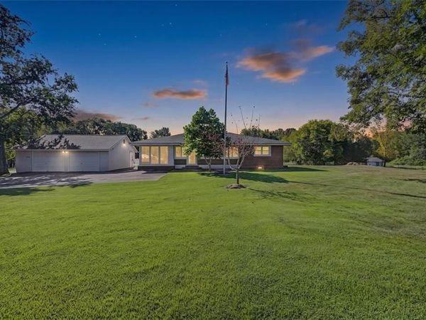 326 Old Cassville White Road , Cartersville, GA 30121