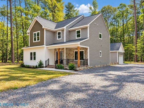 7673 Riverwatch Drive, Gloucester, VA 23061
