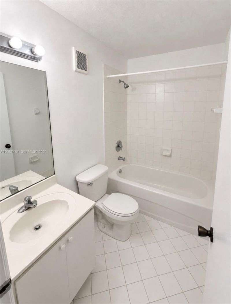 2650 SE 12th Pl, Unit 201, Homestead, FL 33035 Photo