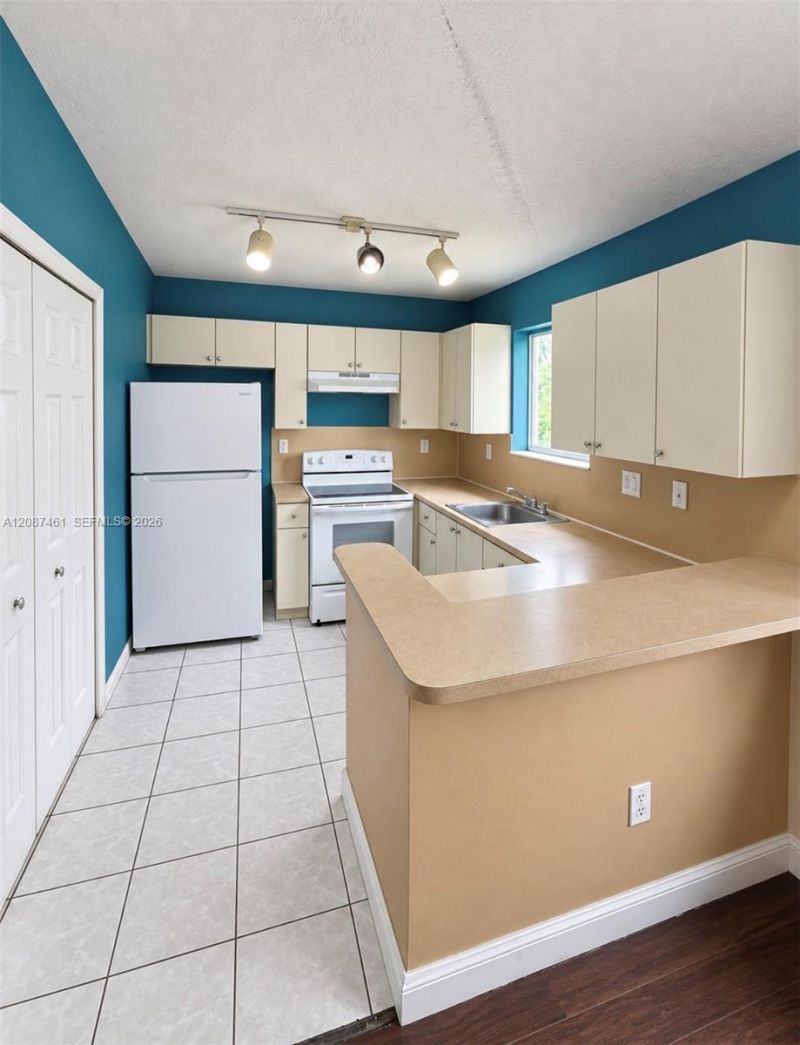 2650 SE 12th Pl, Unit 201, Homestead, FL 33035 Photo