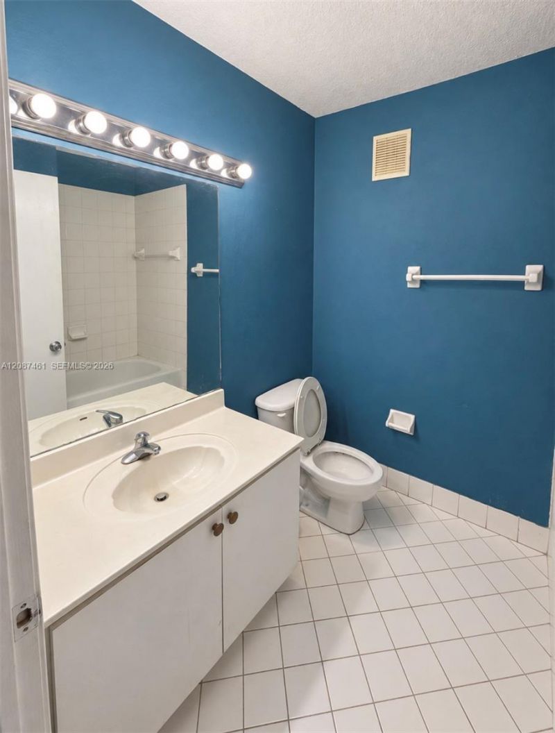 2650 SE 12th Pl, Unit 201, Homestead, FL 33035 Photo