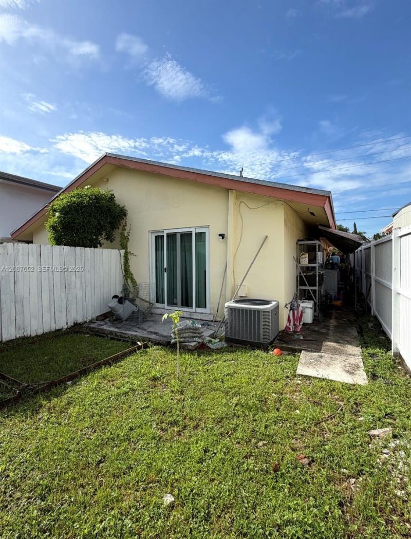 3405 SW 24th St, Miami, FL 33145 Photo