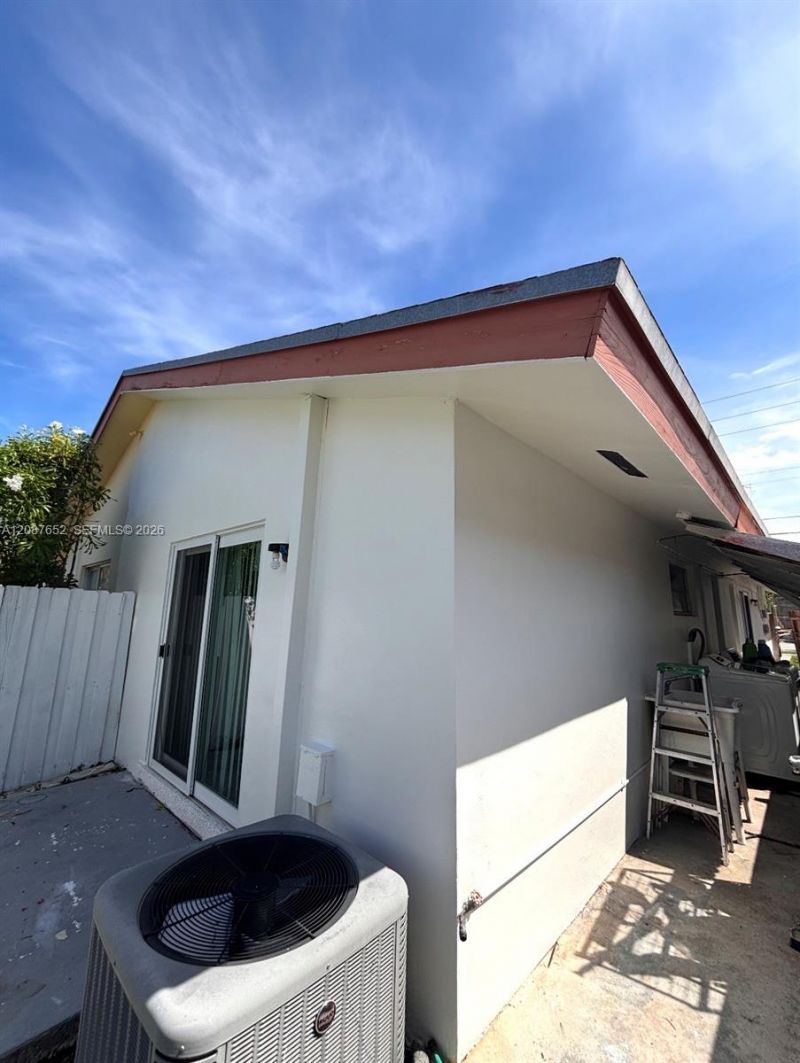 3405 SW 24th St, Miami, FL 33145 Photo