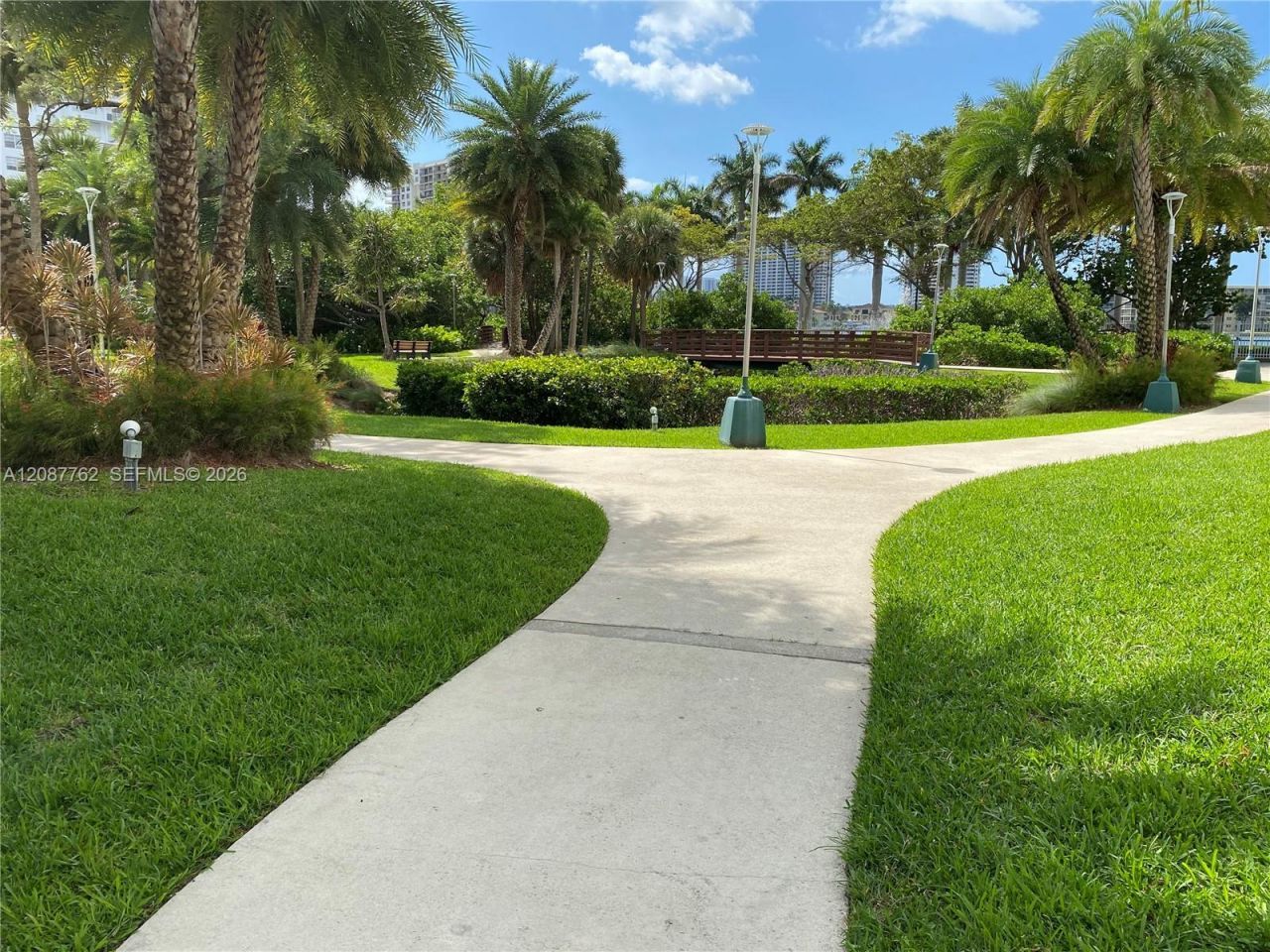 2851 NE 183rd St, Unit 303E, Aventura, FL 33160 Photo