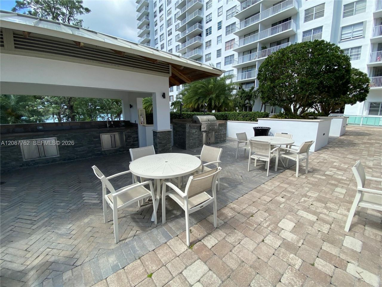 2851 NE 183rd St, Unit 303E, Aventura, FL 33160 Photo