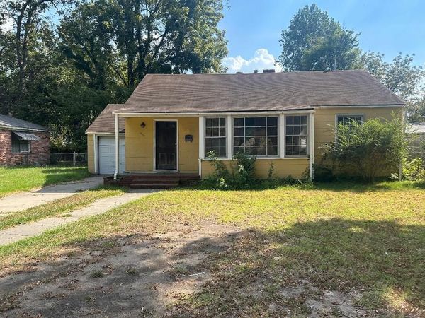 1525 Holly Street, Blytheville, AR 72315