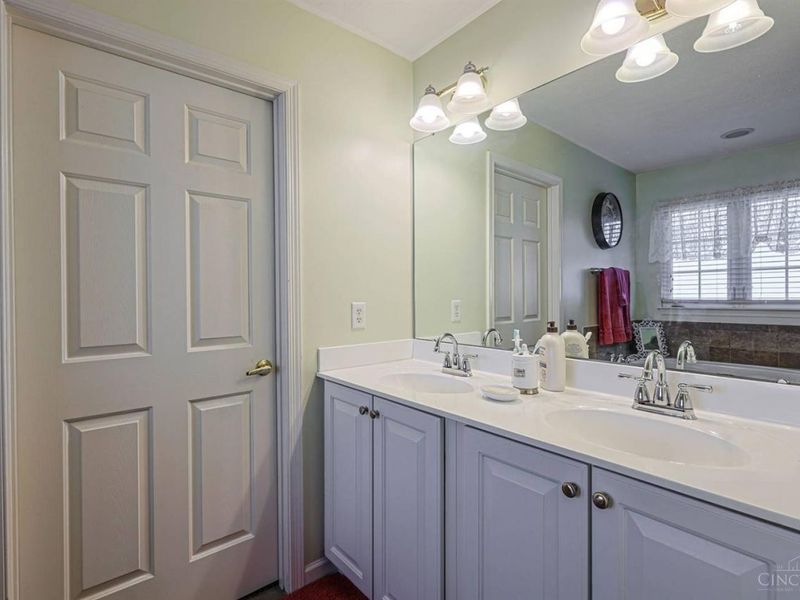 5280 Terrace Ridge Drive, Union Township, OH 45150 Photo 17