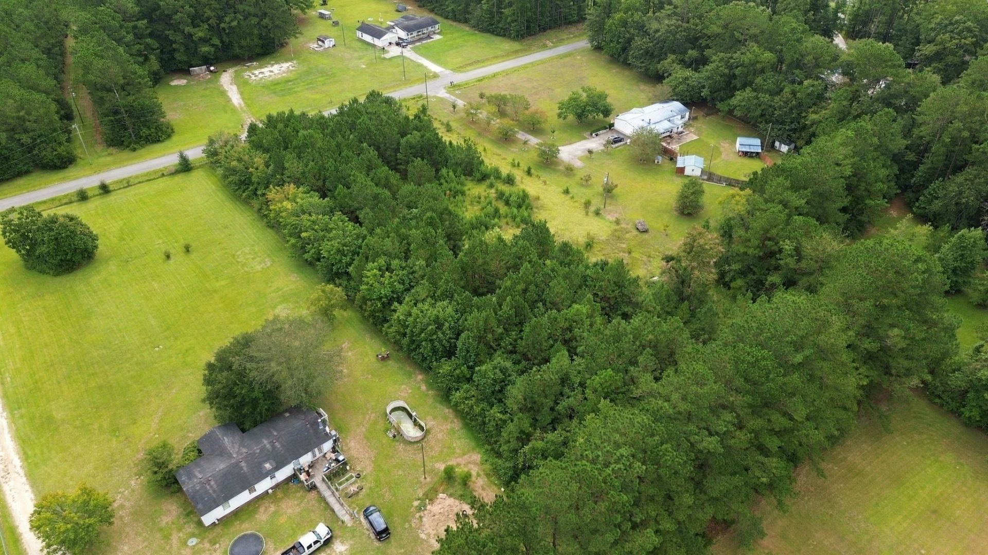 1212 Nursery Rd. Photo 6