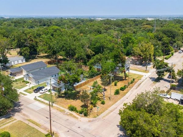 4740 Cranfill Drive , Dallas, TX 75216