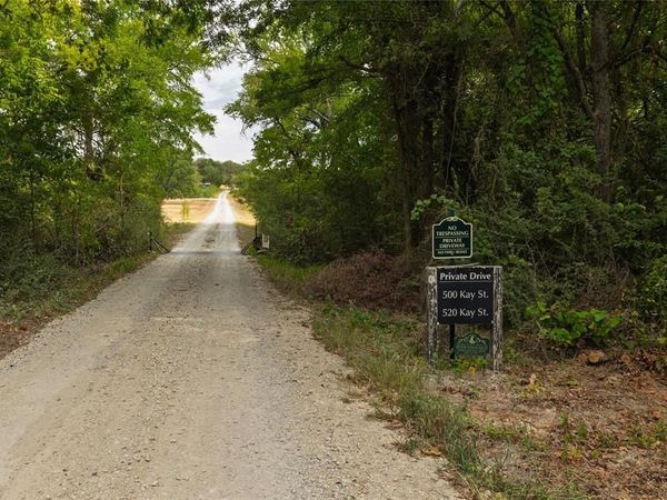 500 Kay Street , Argyle, TX 76226